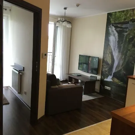 Izabela Apartment *